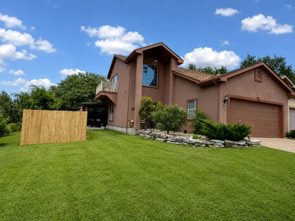 134 Clearwater Court 8, Canyon Lake