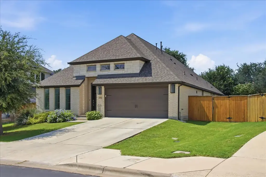 109 Rock Dock Road, Georgetown