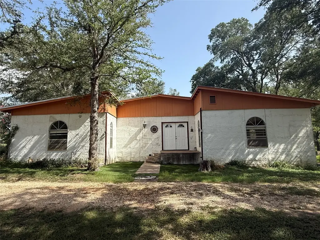 254 Lone Star Road, Bastrop