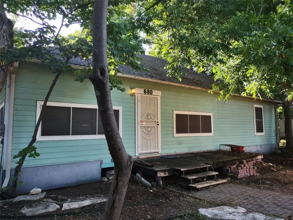 N/A, Austin