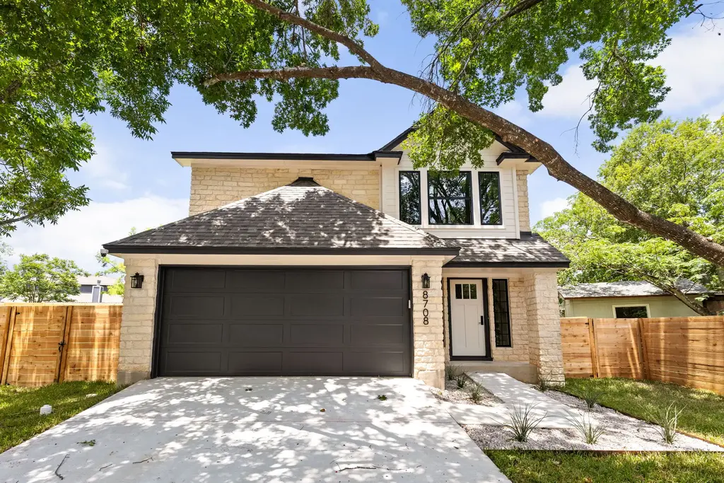 8708 Cretys Cove, Austin