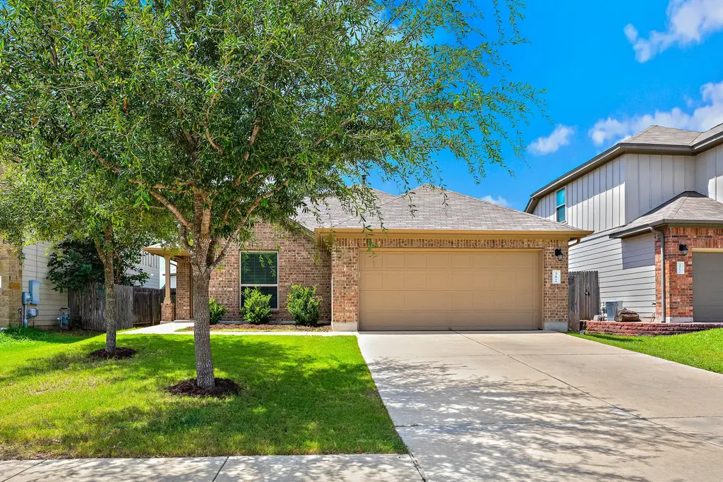 382 Limerick Road, Buda