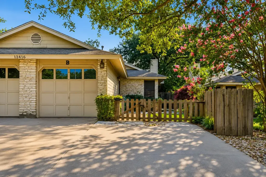 12416 Deer Falls Drive B, Austin