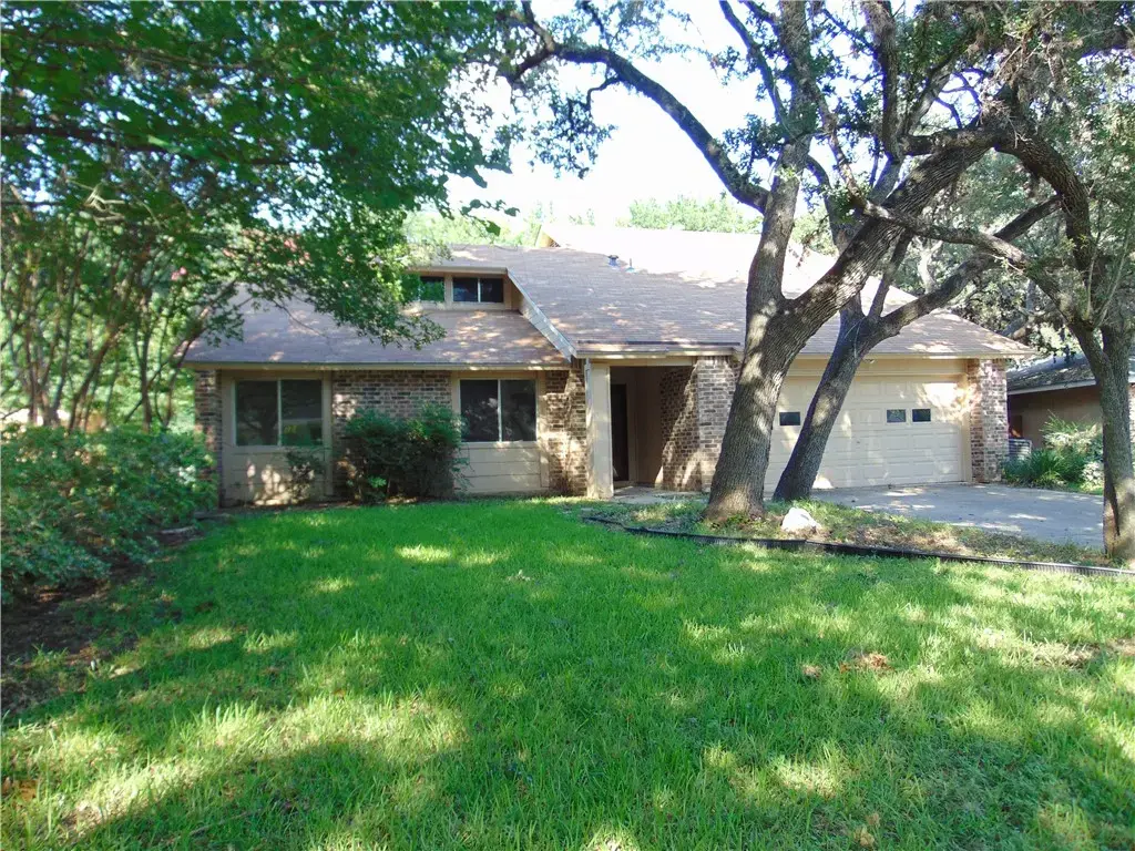 9213 Independence Loop, Austin