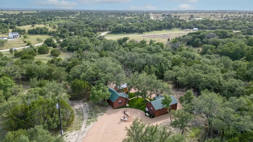 12200 Private Road 3641, Kempner