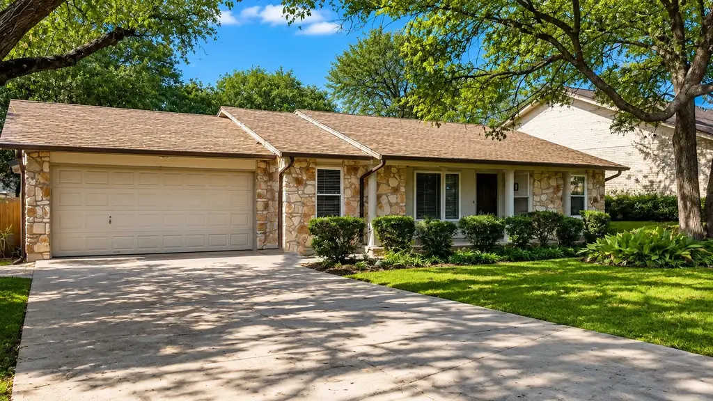 12014 Wycliff Lane, Austin