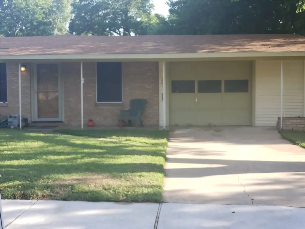 203 W Odell Street W, Austin