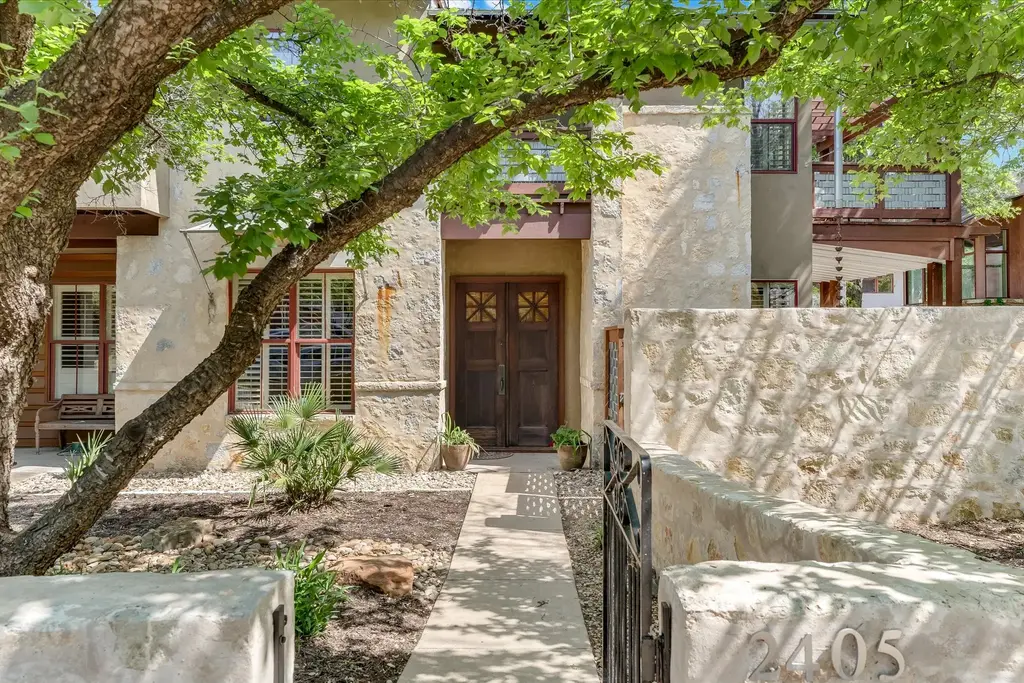 2405 Kinney Road 2405, Austin