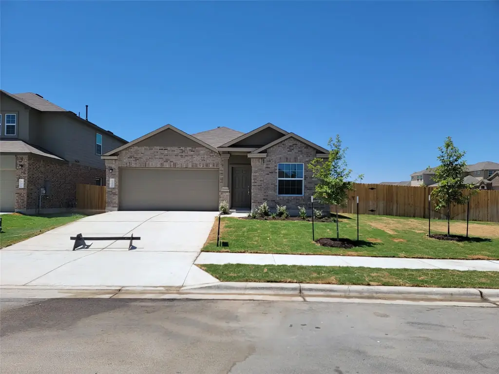 100 Montego Street, Hutto