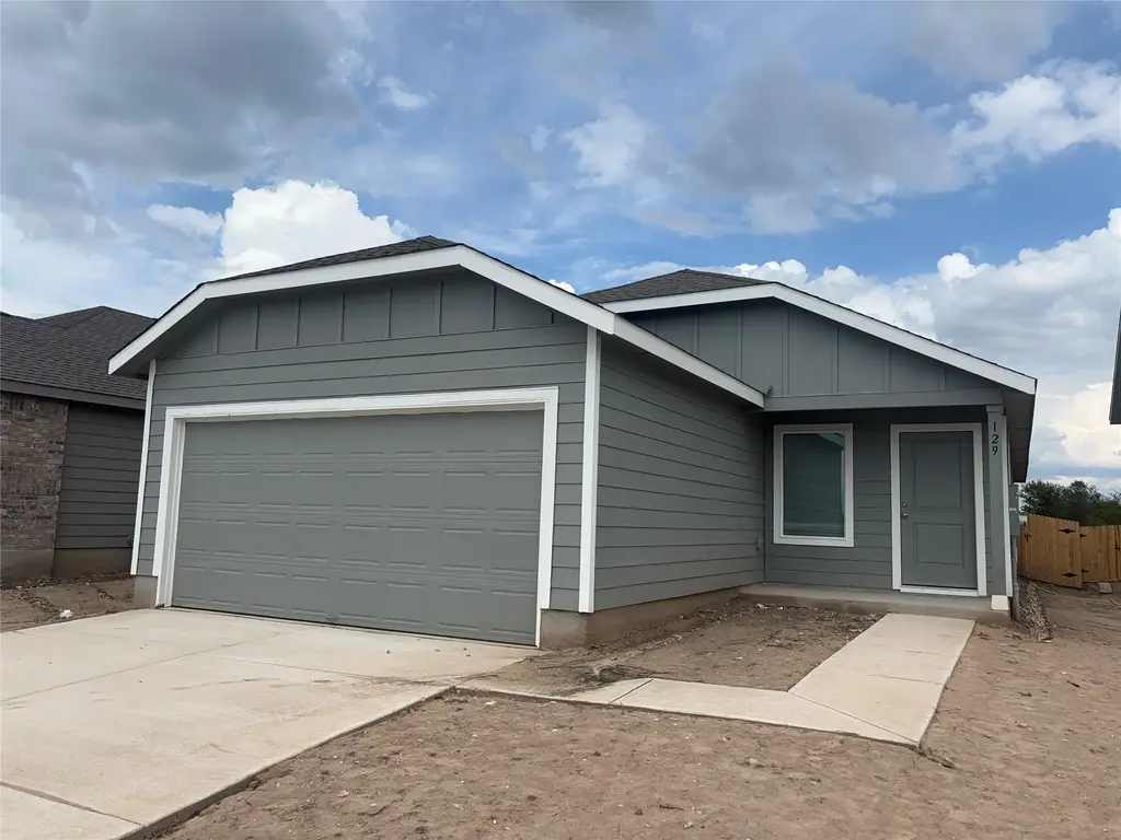 129 Spotbill Court, Uhland
