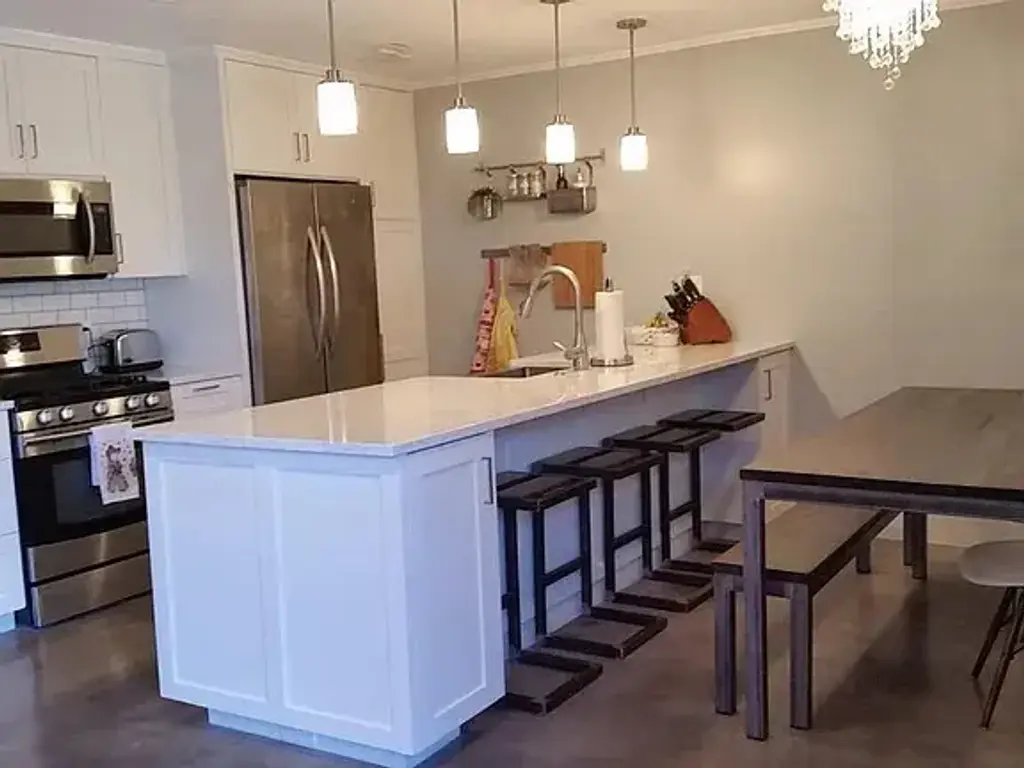 2300 Barton Skyway A, Austin
