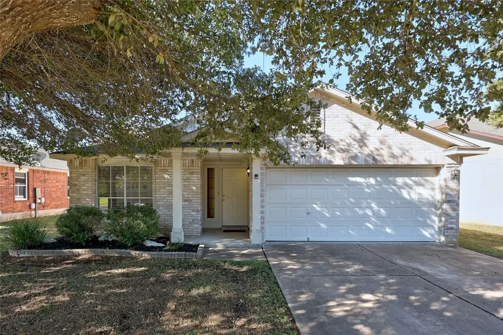 2917 Rainy River Drive, Leander