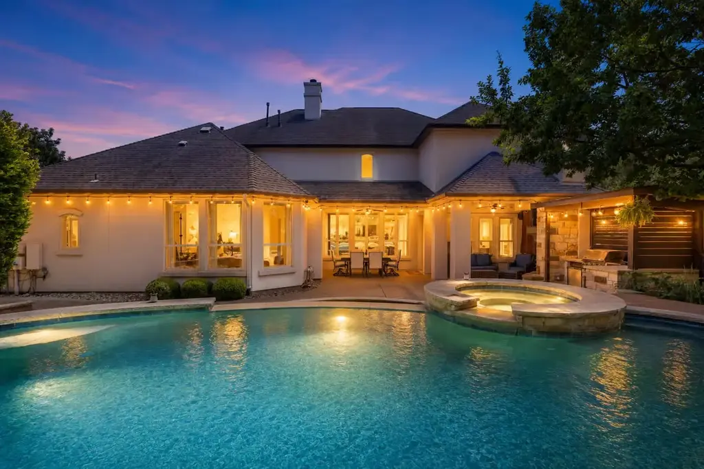 8912 Geranium Cove, Austin