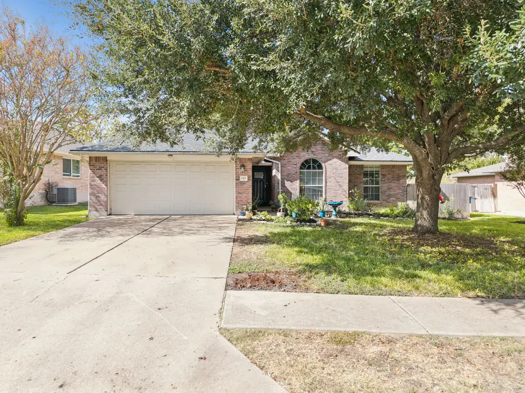 2412 Chestnut Path, Round Rock