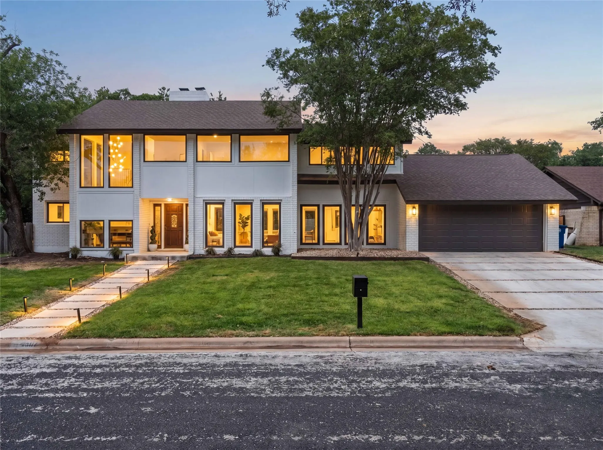 Photo of Listing #1379876