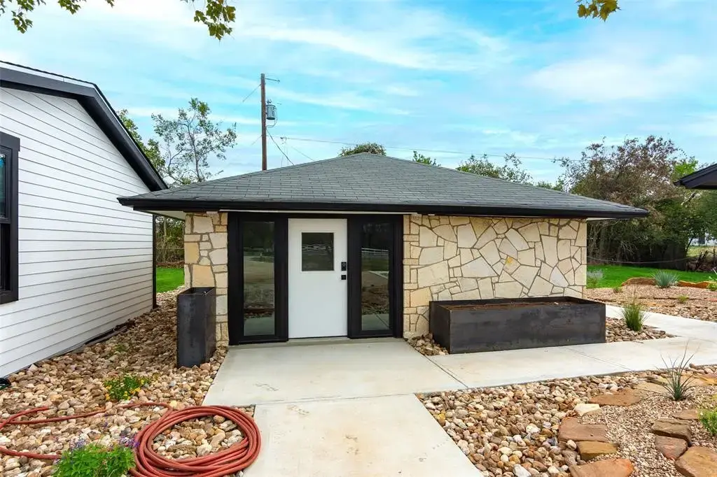 27320 Ranch Road 12 B, Dripping Springs