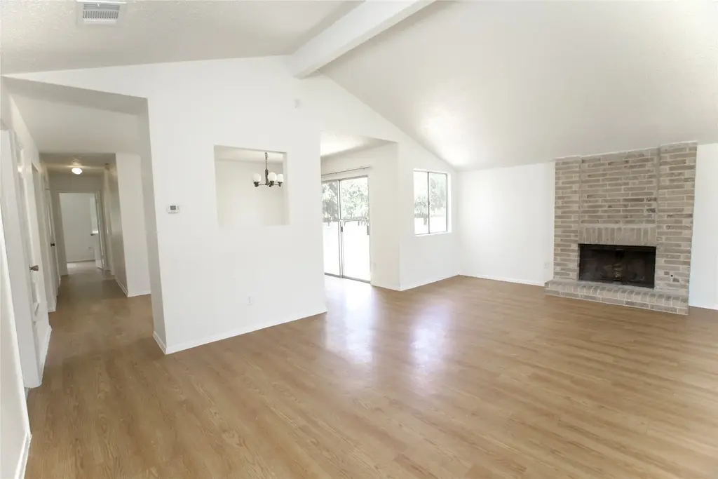 2206 Spring Breeze Drive, Round Rock