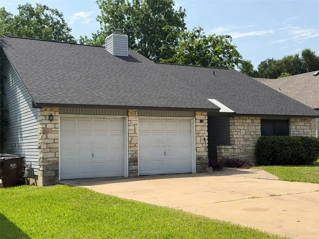 1503 Windsong Trail, Round Rock