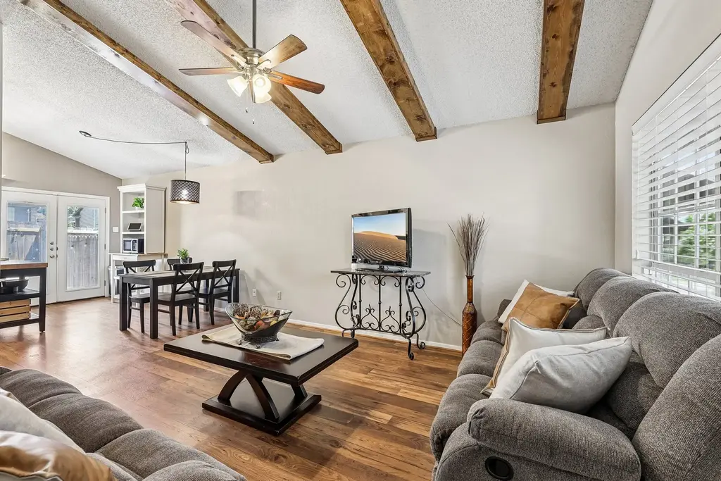 1015 Yager Lane 184, Austin