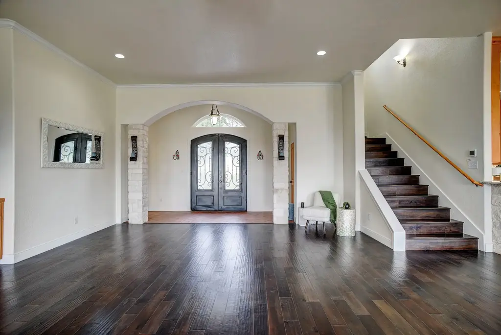 189 Moccasin Canyon, Cedar Creek