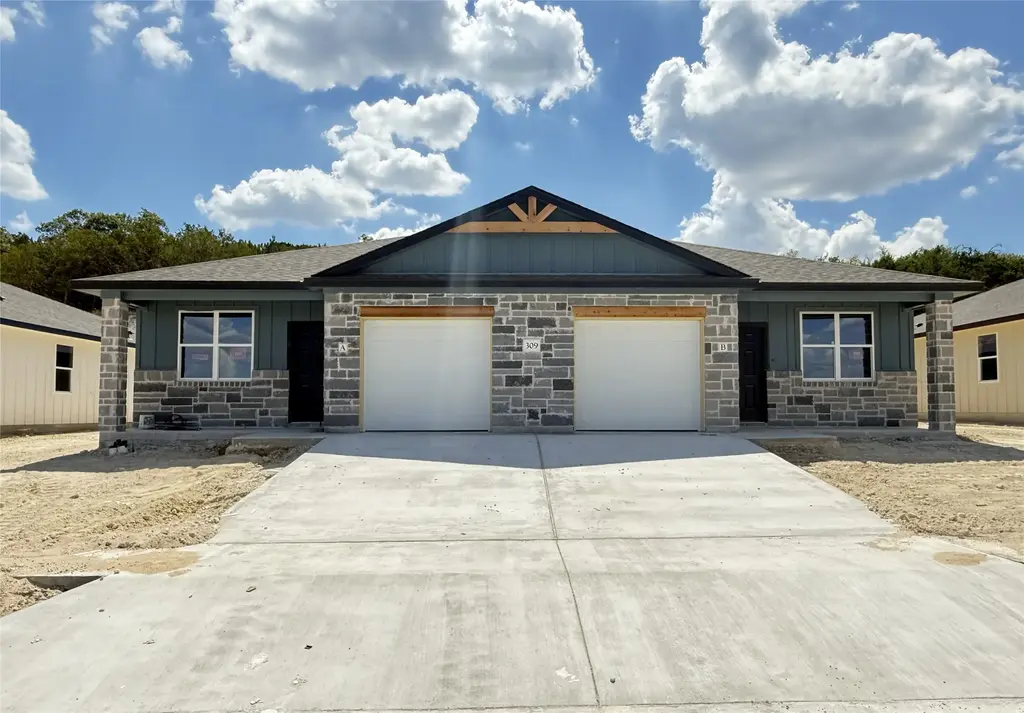 309 Rain Dance Trail, Copperas Cove