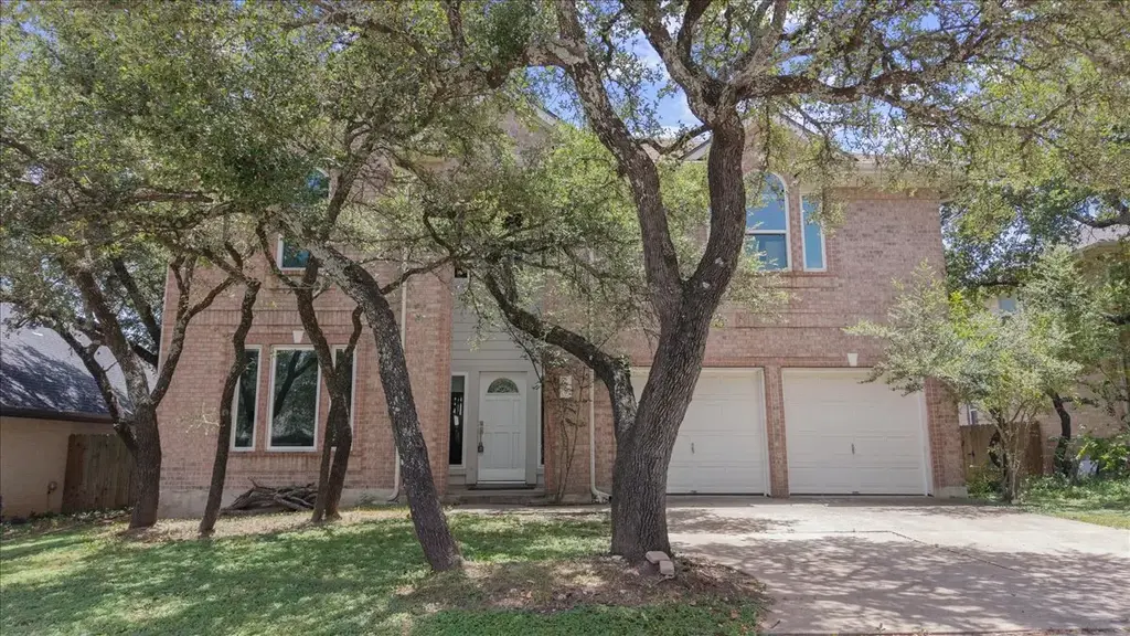 706 Hilltop Drive, Leander