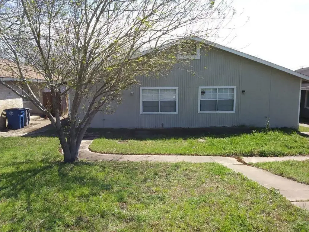 6711 Sandshof Drive, Austin