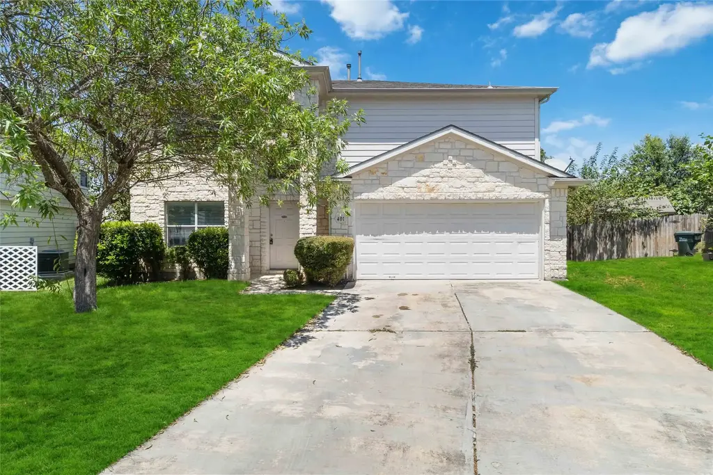 401 Spruce Drive, Kyle
