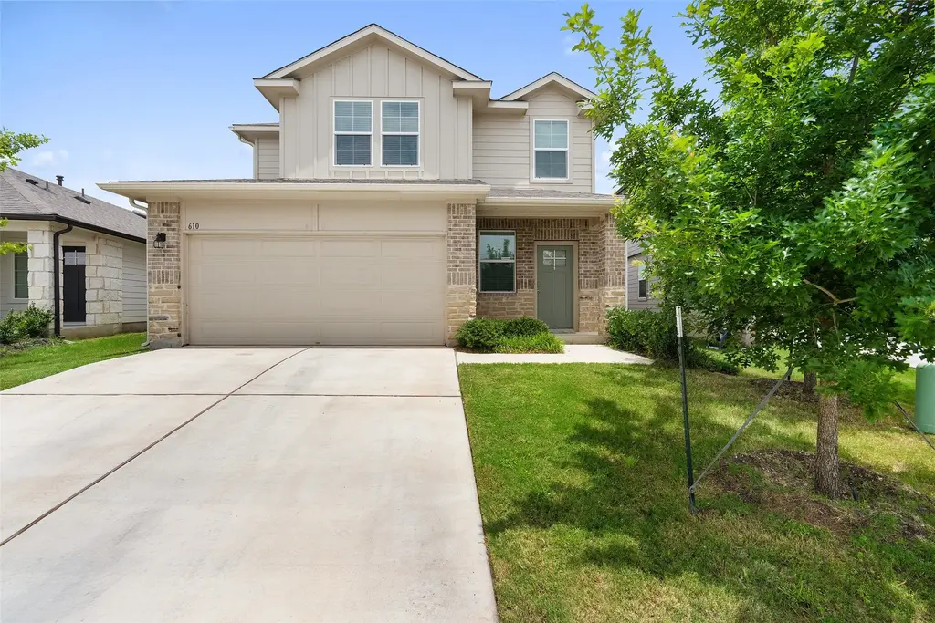 610 Roaring Fork Lane, Bastrop