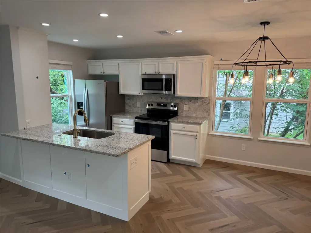 1604 W. 40th Street B, Austin