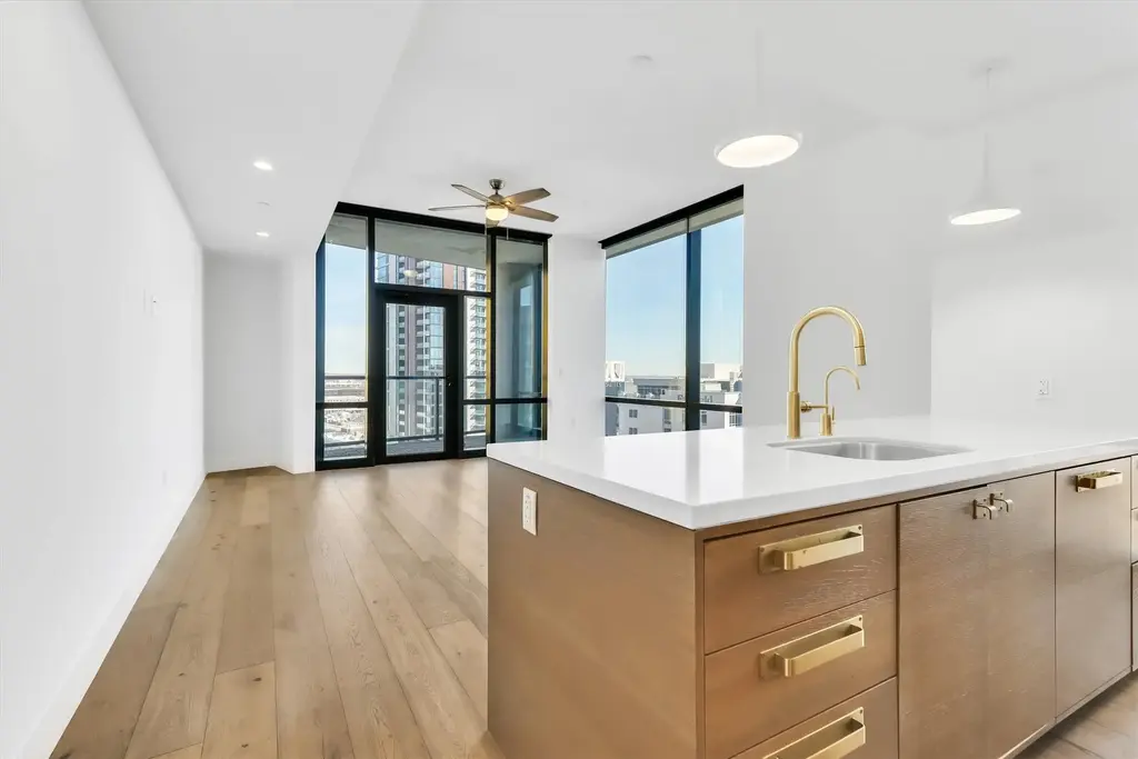 70 Rainey Street 1607, Austin