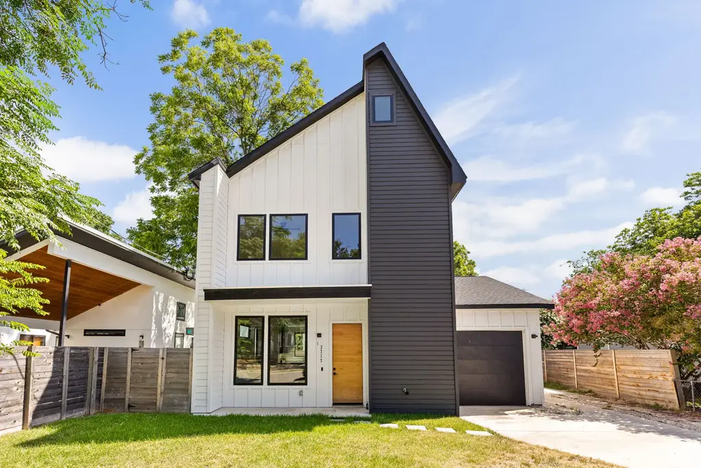 2717 Lyons Road 1, Austin