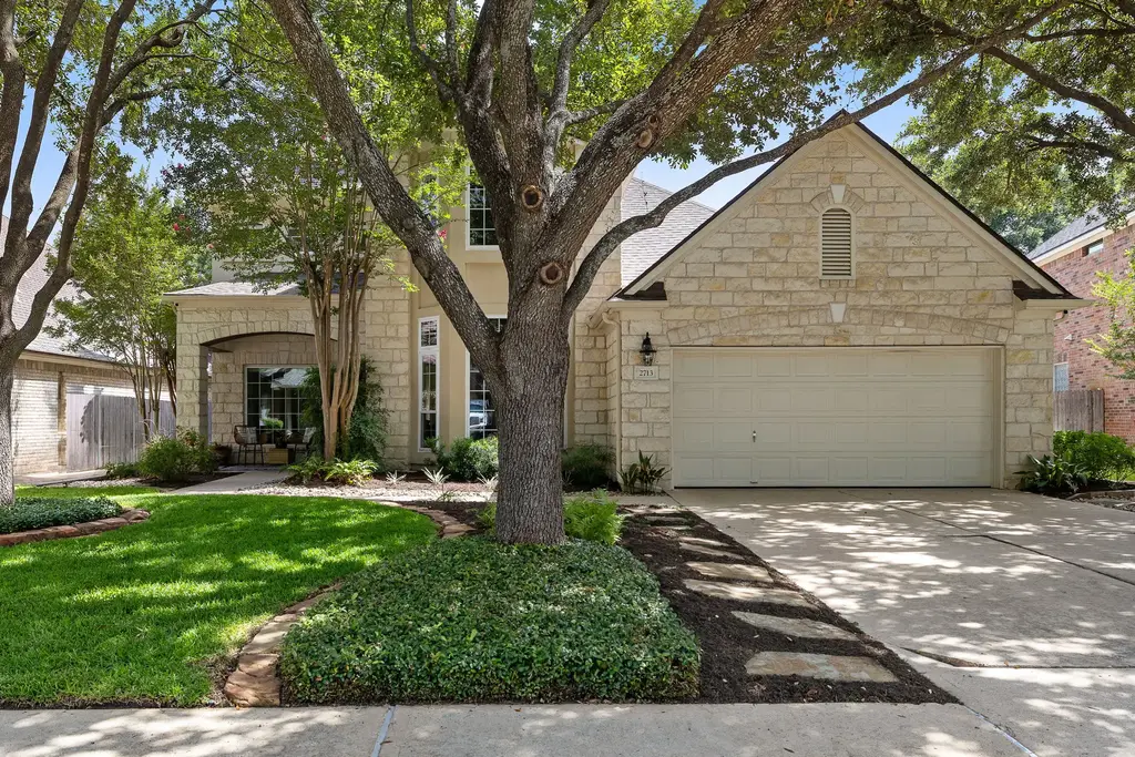 2713 Loyaga Drive, Round Rock