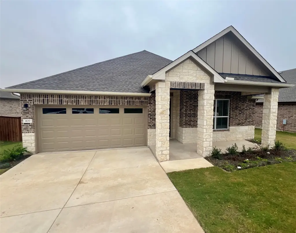 400 Barton Run Drive, Georgetown