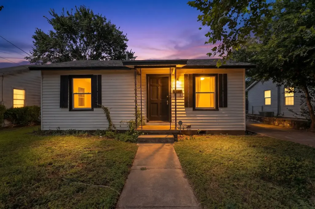 4703 Leslie Avenue, Austin