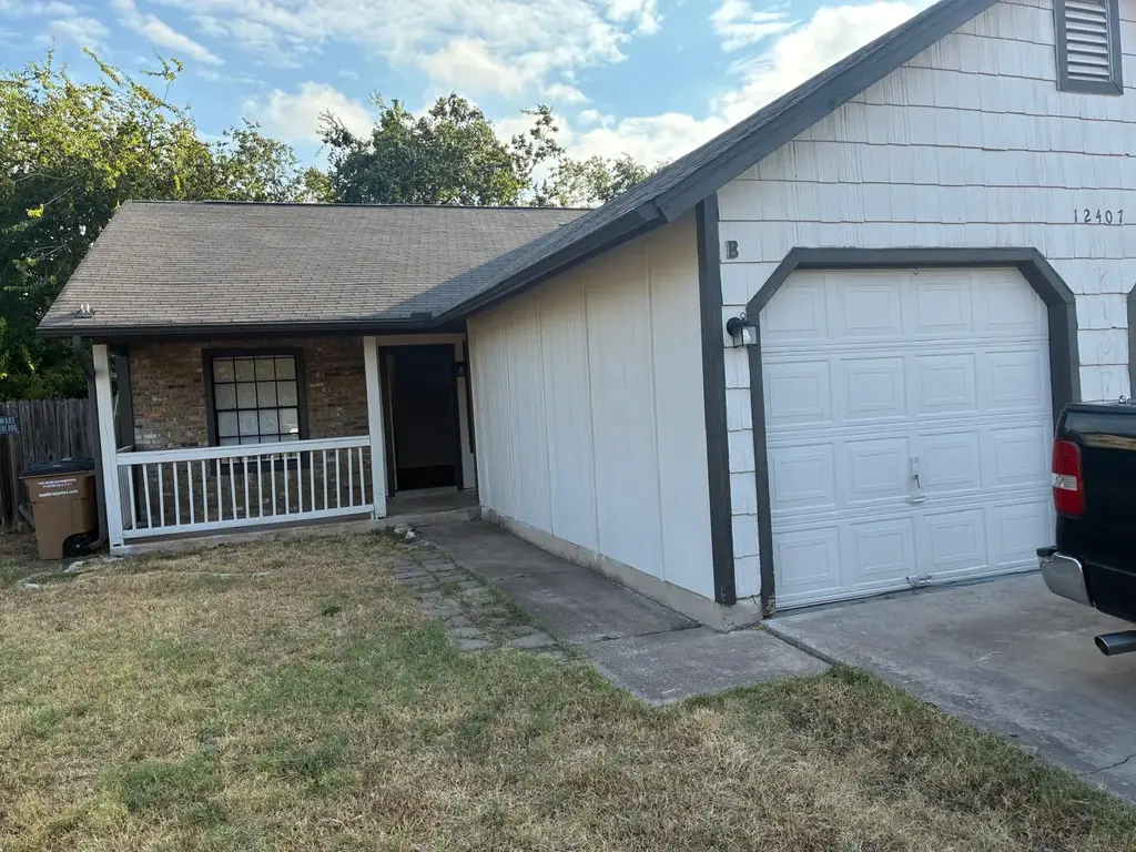 12407 Tree Line Drive B, Austin