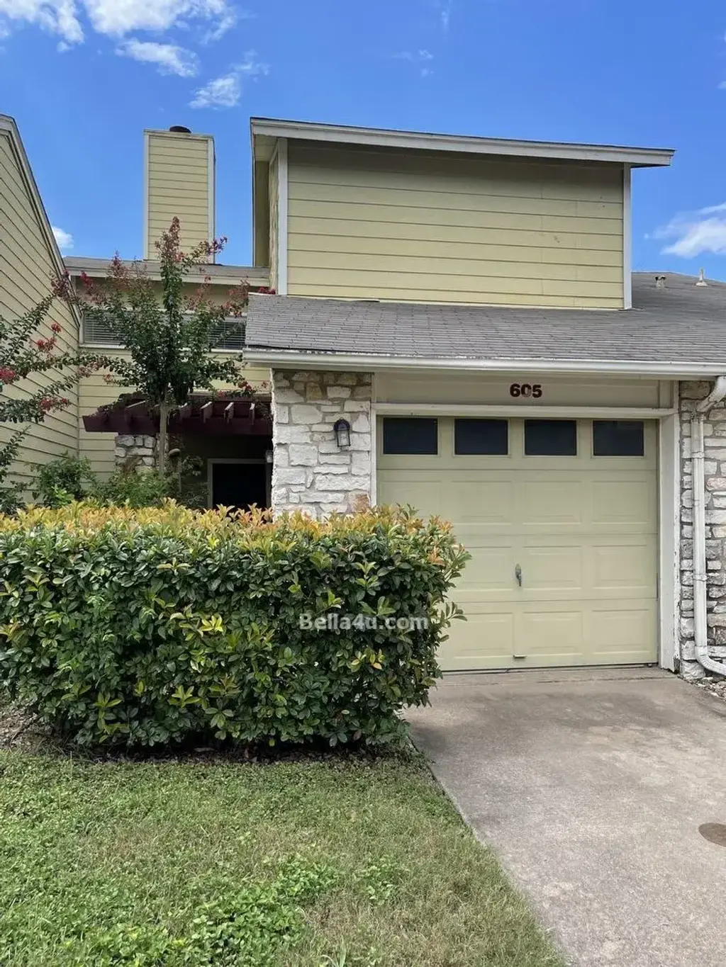512 Eberhart Lane 605, Austin