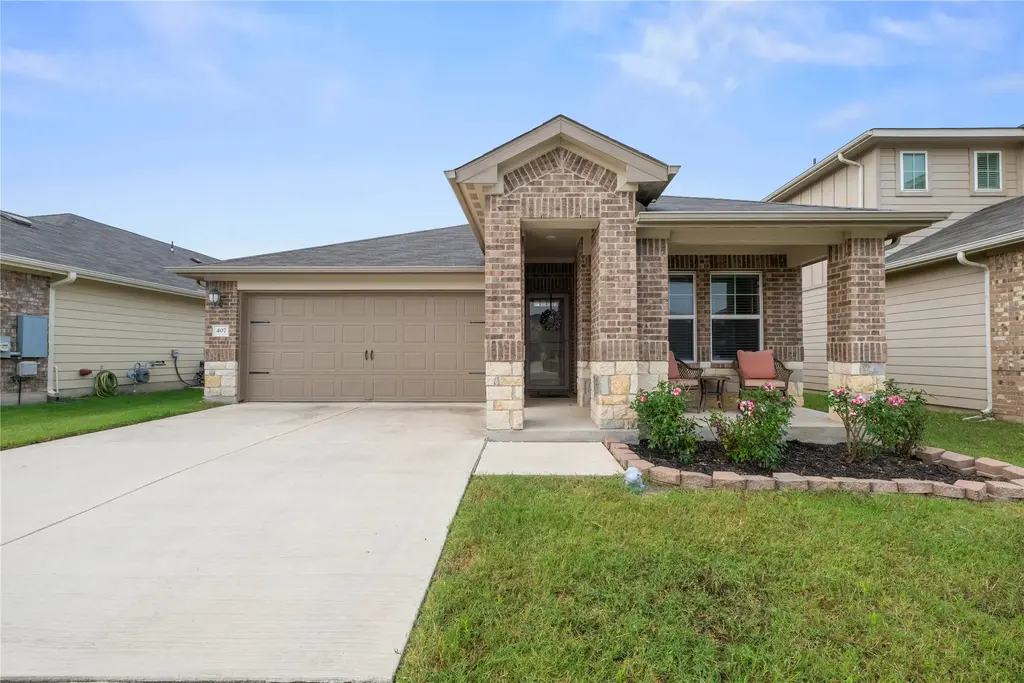 407 Water Way Avenue, Hutto