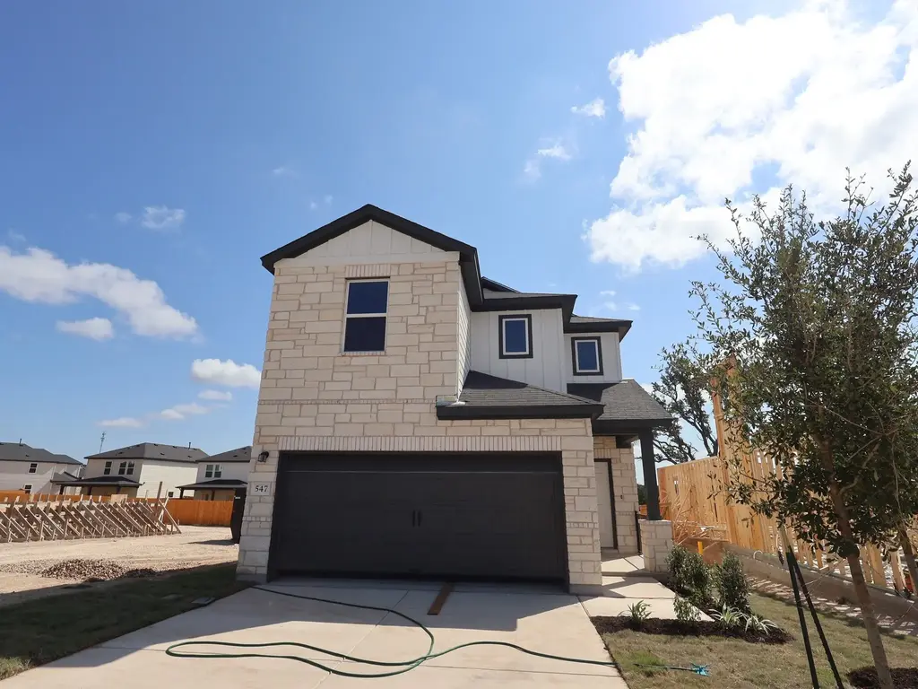 547 Bishop Wood Road, Dripping Springs