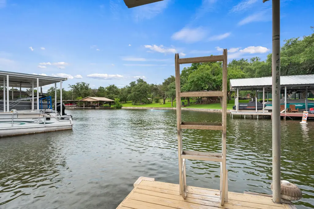 2350 Wisteria Drive, Kingsland