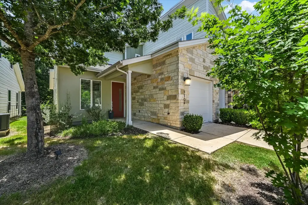 3108 E 51st Street 1104, Austin