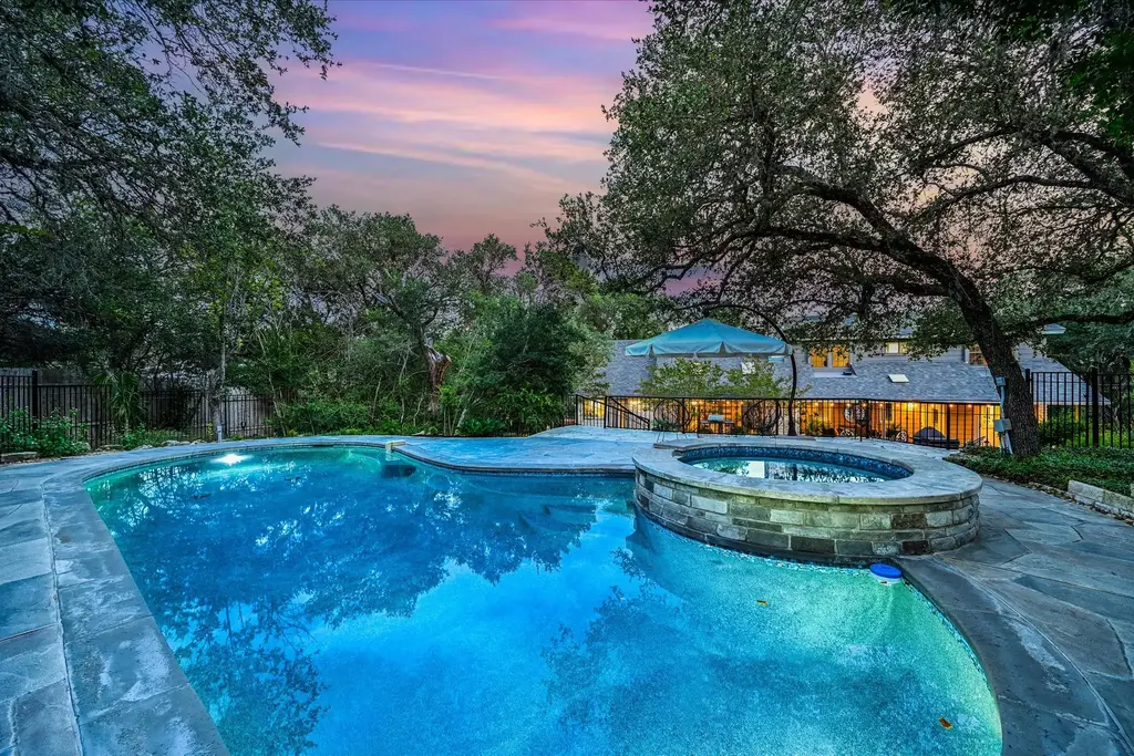 8310 Long Canyon Drive, Austin
