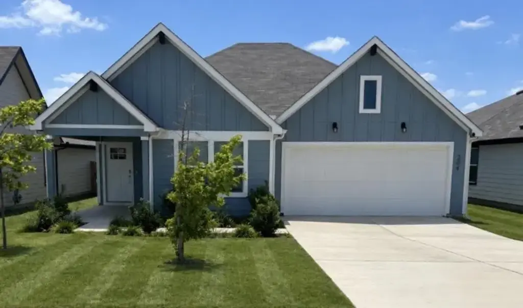204 Sweetwater Creek Lane, Hutto