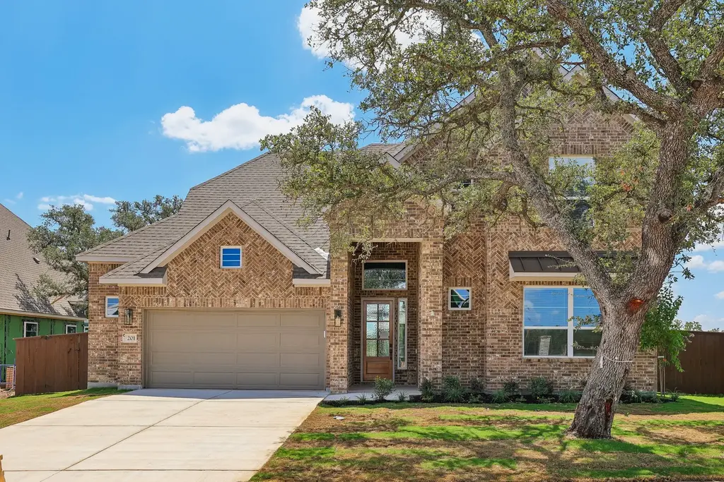 201 Firethorn Road, Marble Falls