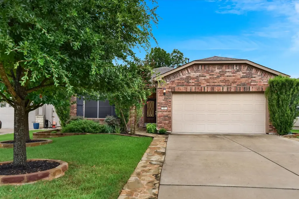 104 Medina Creek Cove, Georgetown