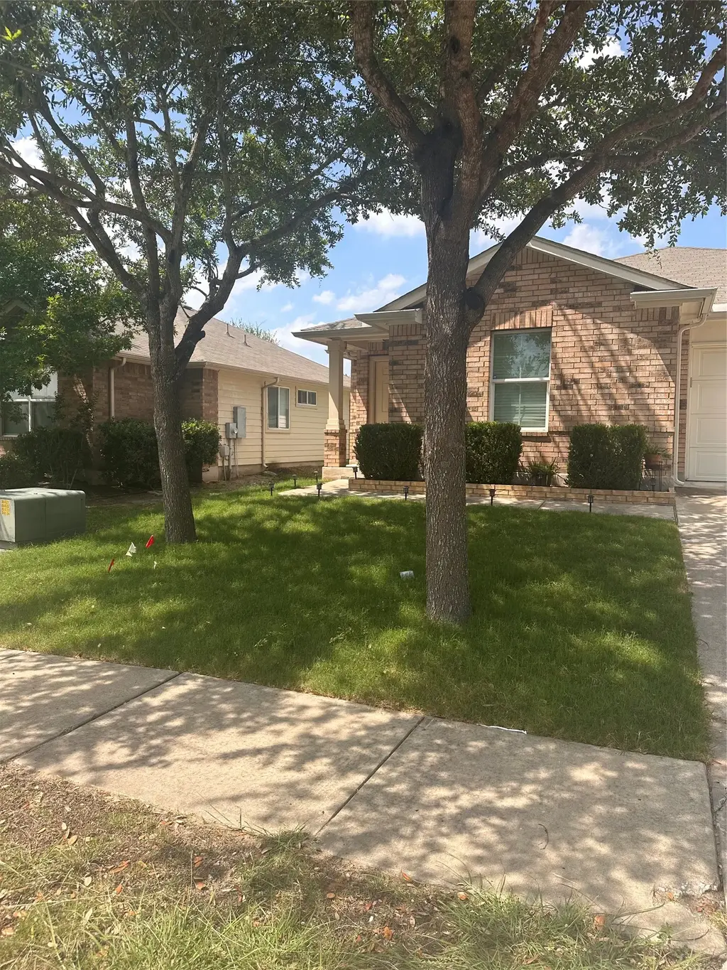 13228 Forest Sage Street, Manor