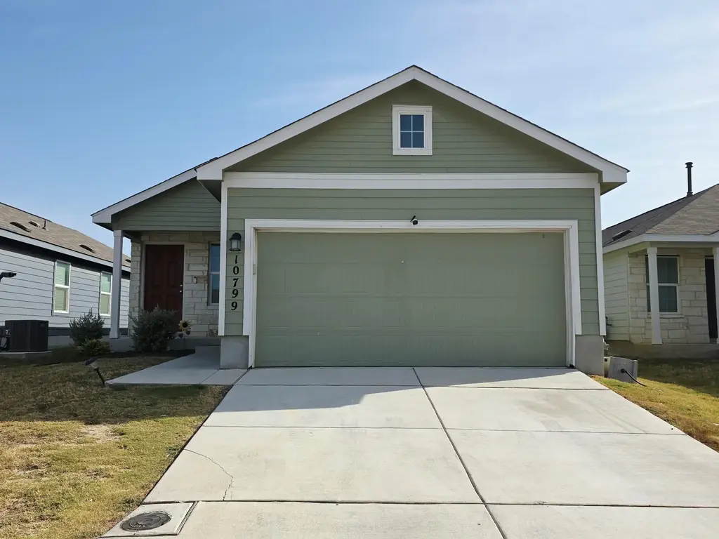 10799 Prusiner Drive, Converse