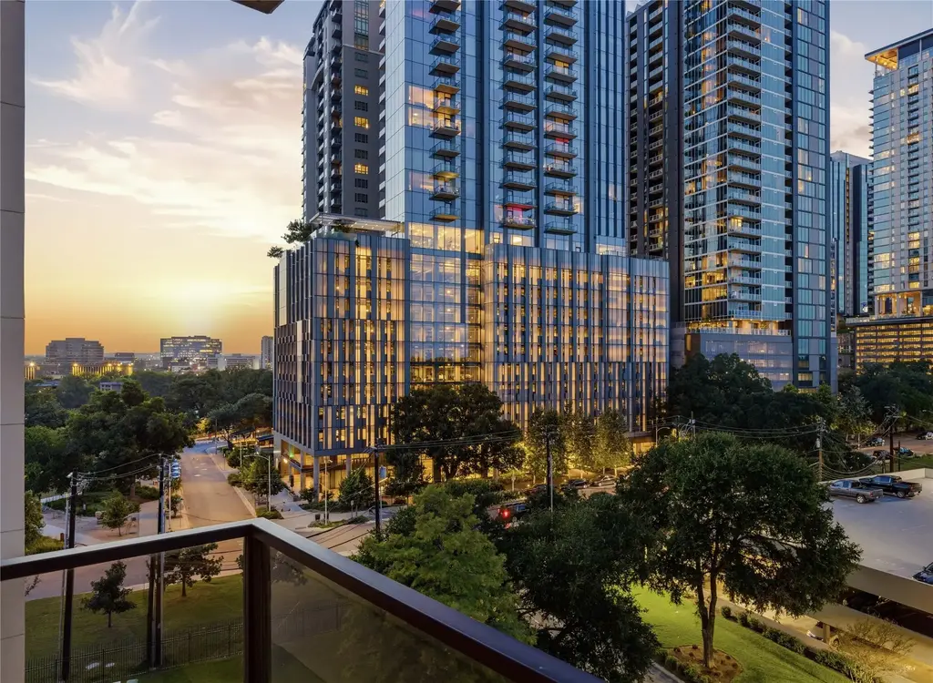 40 N Interstate 35 7b1, Austin