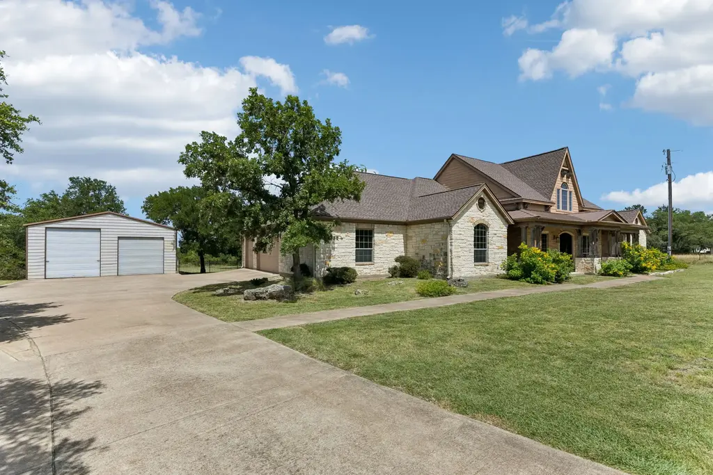 438 Patricia Road, Georgetown