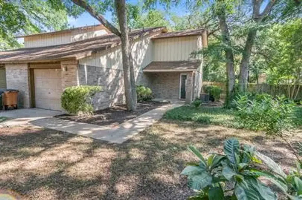 1506 Aquifer Cove B, Austin